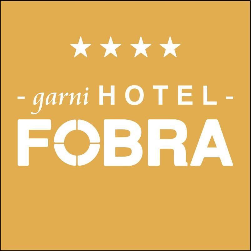 Hotel Fobra Подгориця Екстер'єр фото